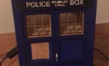 Build a Doctor Who Themed TARDIS Doorbell